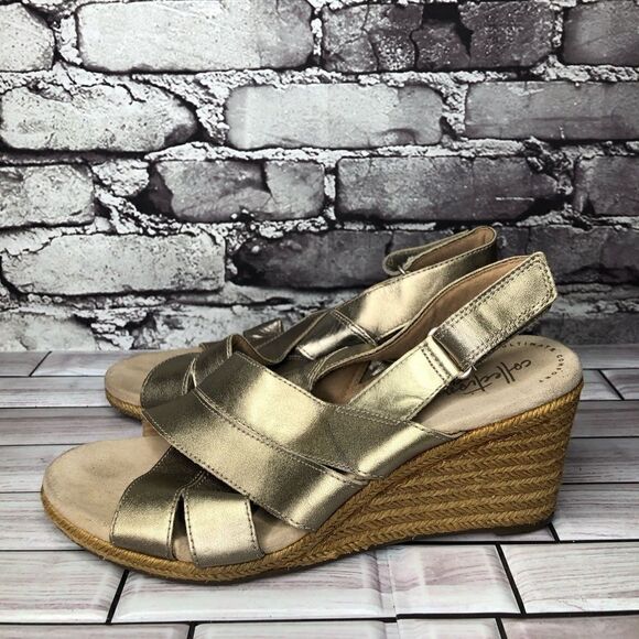 Clarks Collection Bronze Gold Leather Strap Wedges Sandals Women Sz 8.5M US/39.5 - Picture 13 of 16
